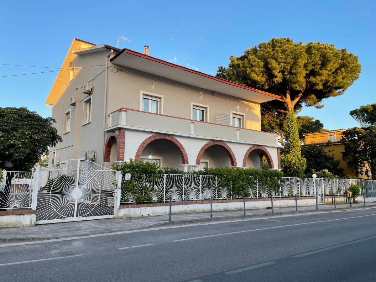 Villa Paestum Eksteriør bilde